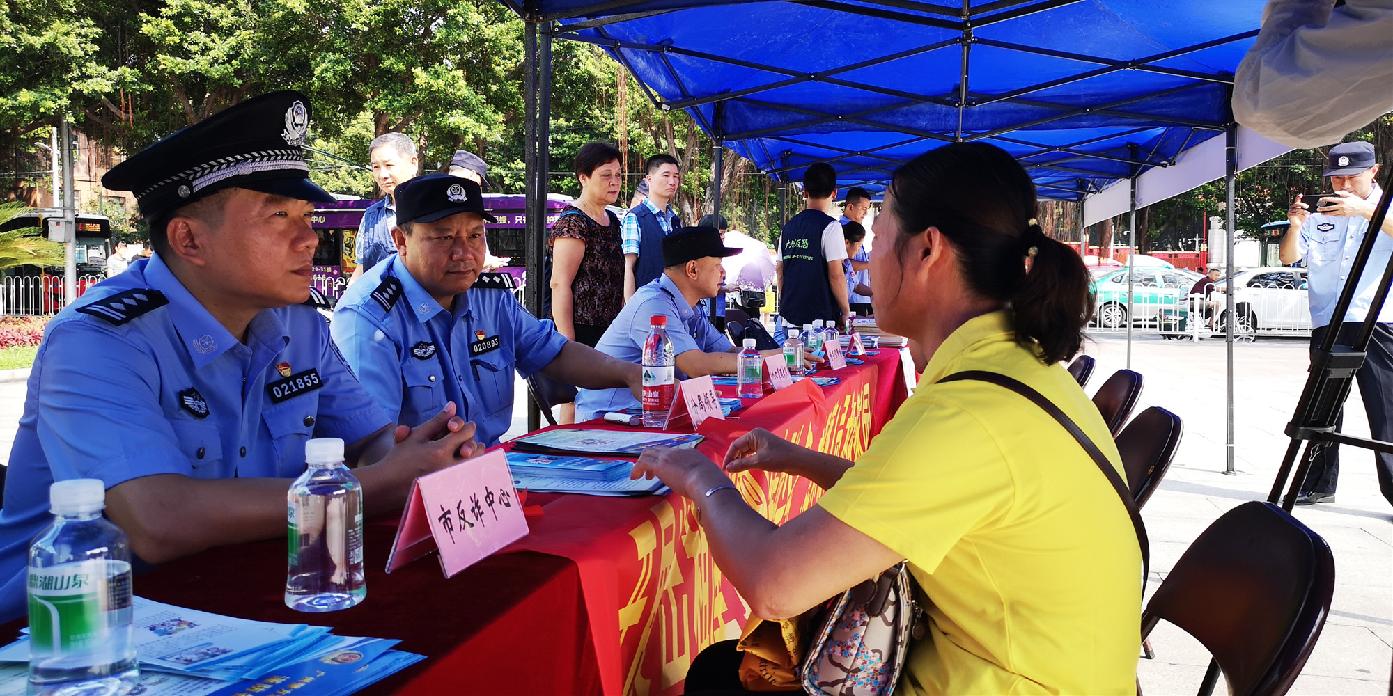 关于怎么证明POS机停用的问题，实际上涉及到商户、支付机构以及银行等多个方面。POS机停用可能由于各种原因导致，如设备老化、系统故障、商户业务变更等。在证明POS机停用时，关键在于提供相关证据以及按照规定程序进行说明。接下来我们就深入探讨这一问题。